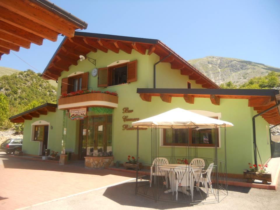 La Locanda Del Lago Lucciola Villalago 외부 사진